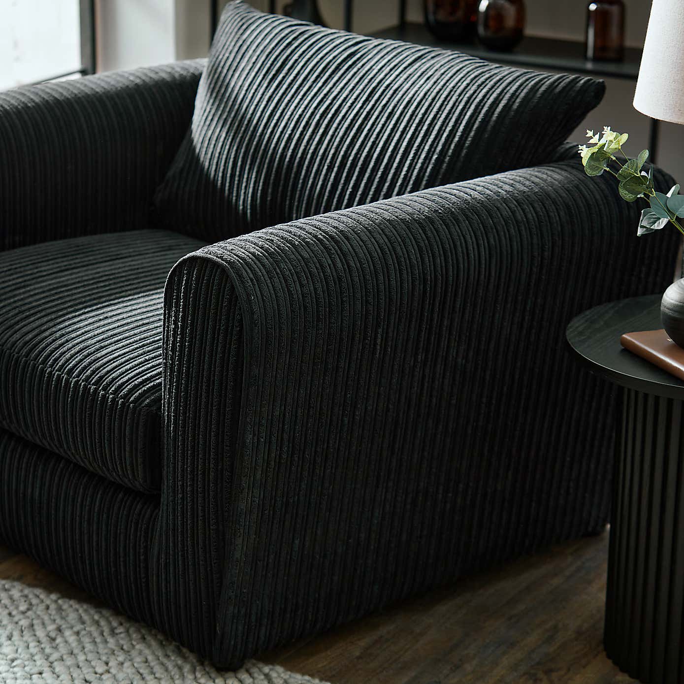 Blake Curved Arm Jumbo Cord Snuggle Chair