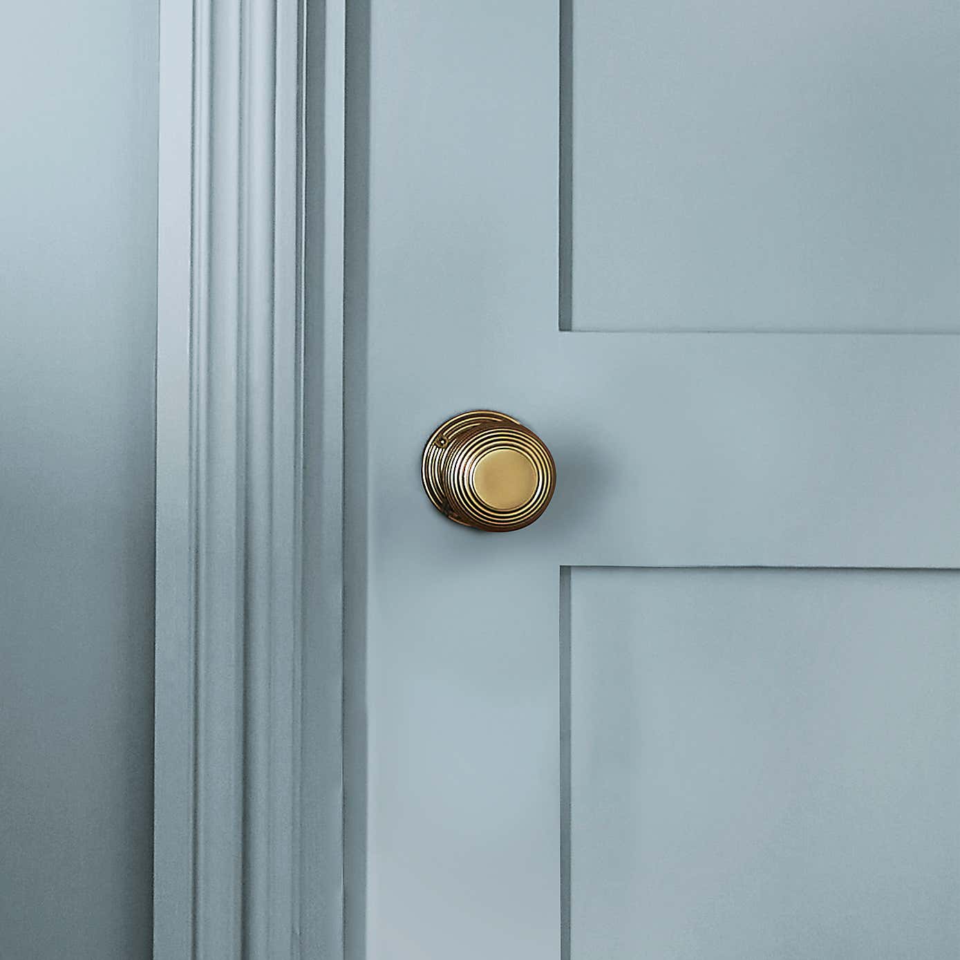 William Morris At Home Woodland Juniper Gallery Emulsion Paint