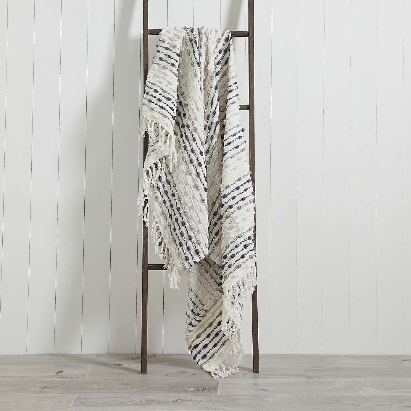 Dhadit 130cm x 150cm Throw