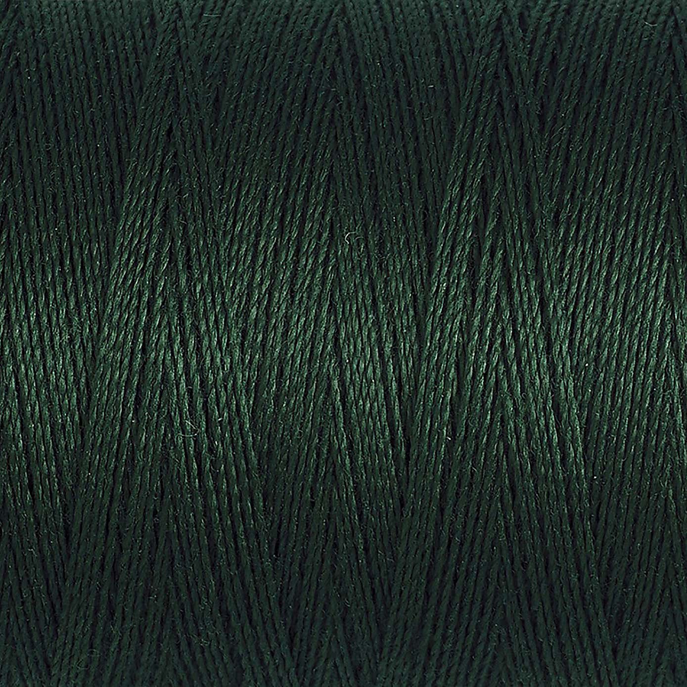 Gutermann Sew All Thread Green (472)