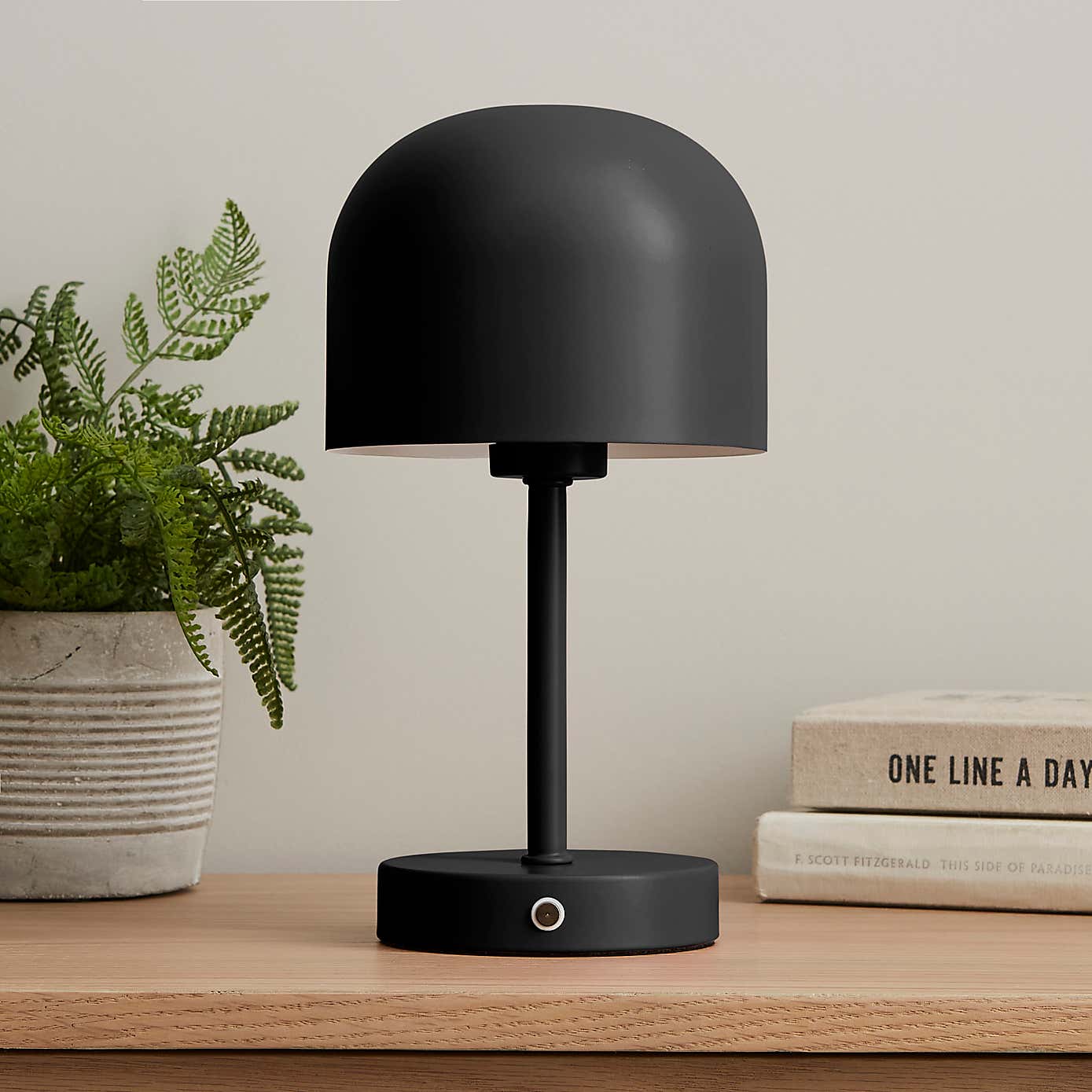 Keko Rechargeable Touch Table Lamp