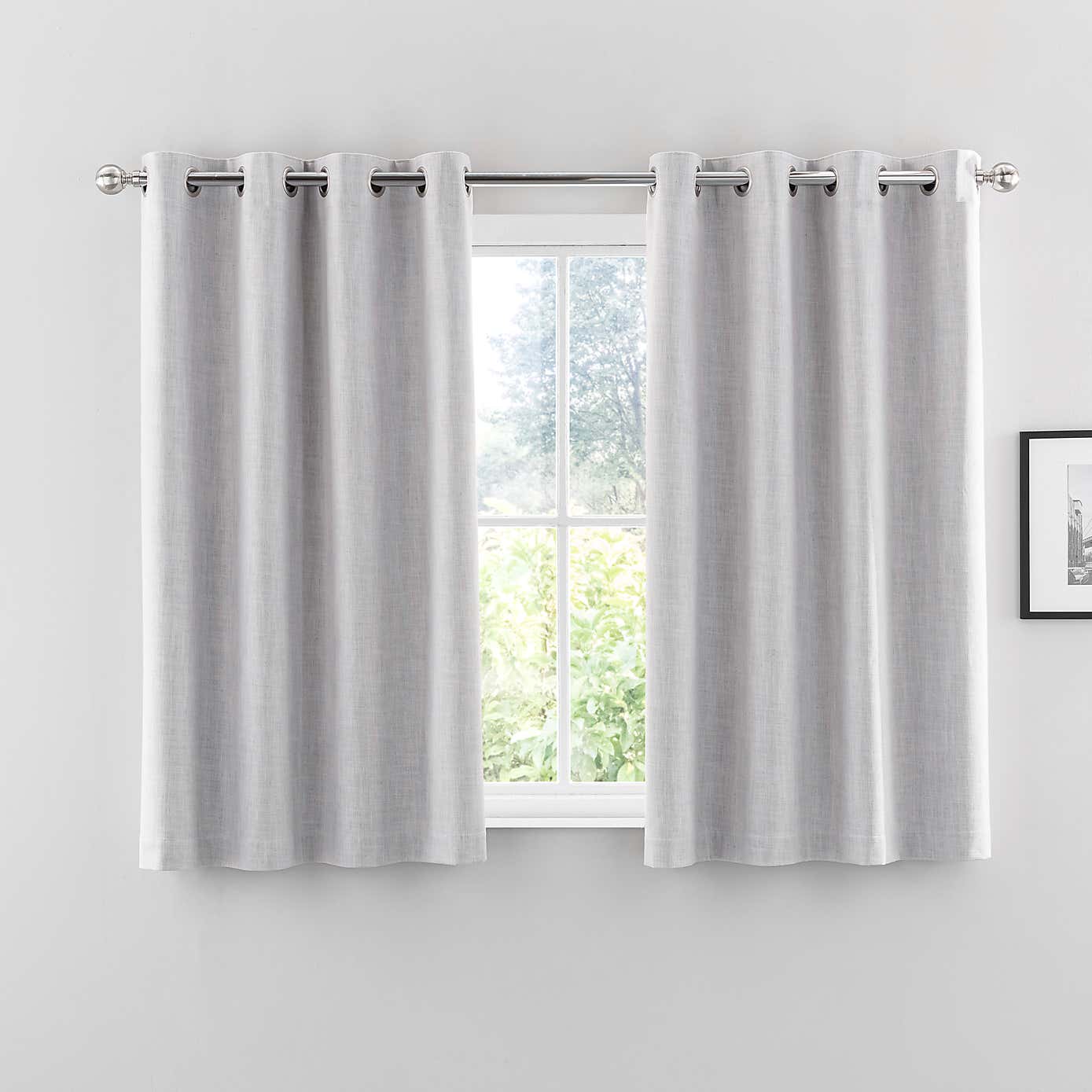 Touch of Linen Ultra Blackout Eyelet Curtains