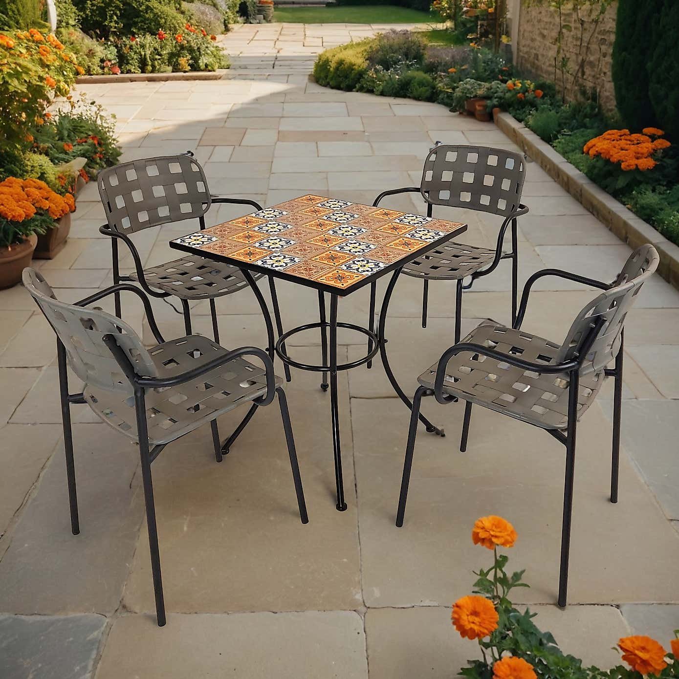 Summer Terrace Torrington Square Patio Table with 4 Karin Chairs