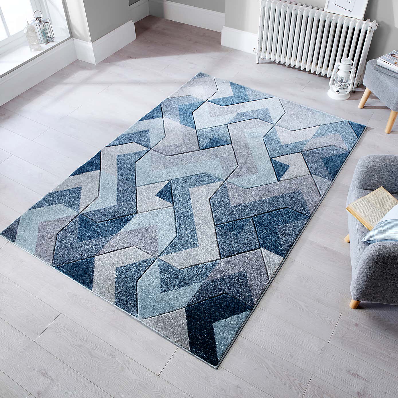 Hand Carved Aurora Geometric Rug