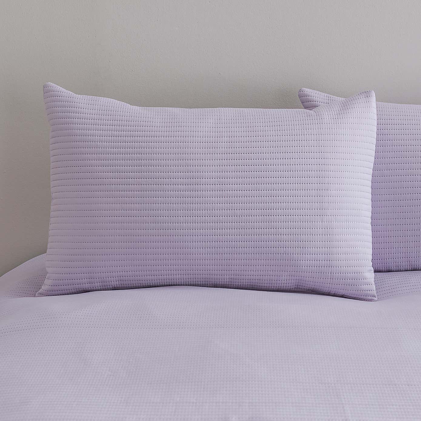 Spencer Pinsonic Pillowsham