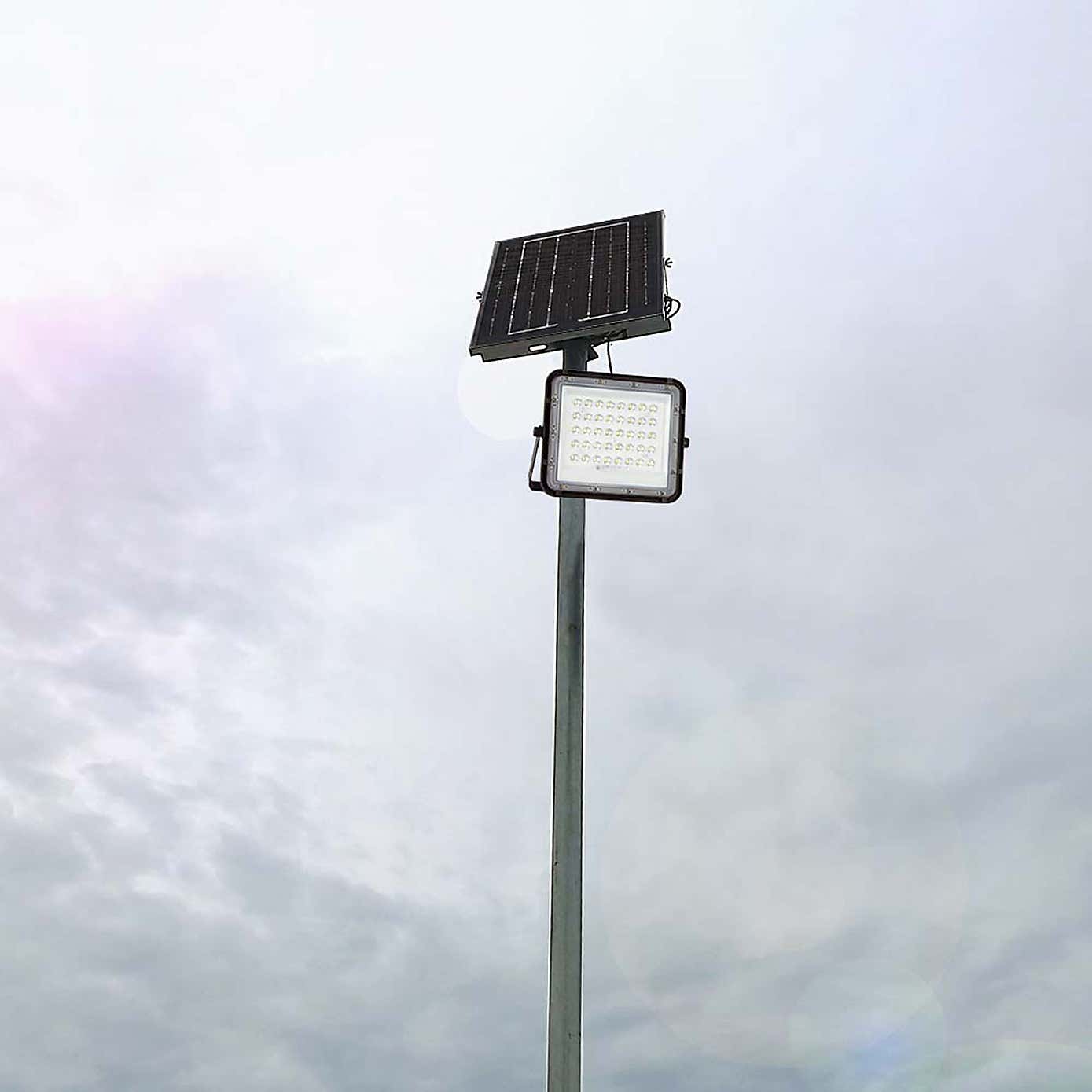 V-TAC 80W LED Solar Floodlight Outdoor Wall Light