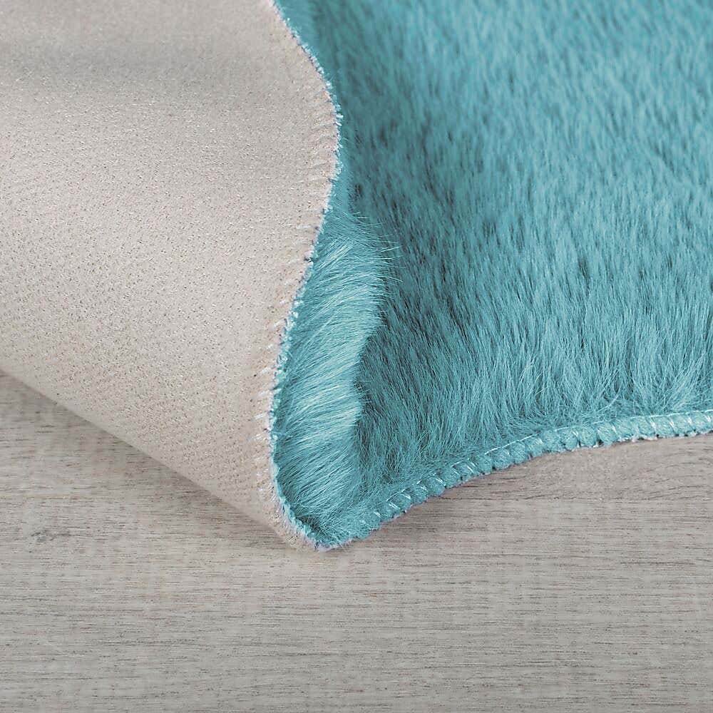 Supersoft Faux Fur Single Pelt Rug