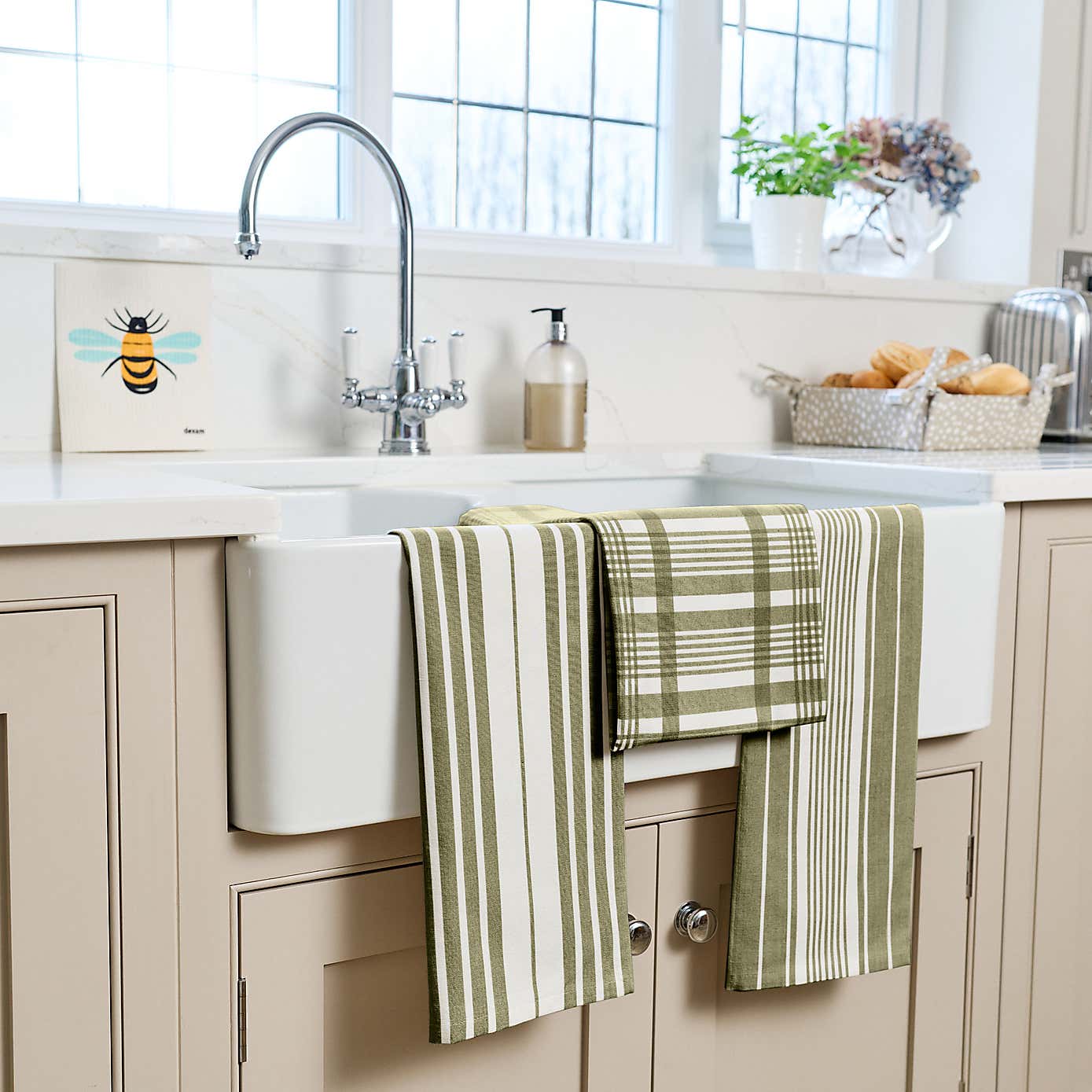 Dexam Love Colour Set of 3 Extra Large Tea Towels