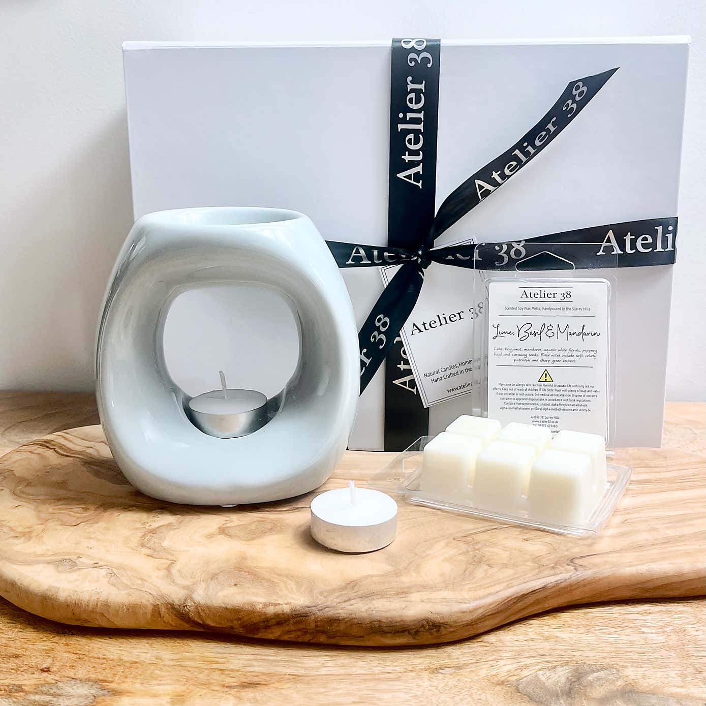 Atelier 38 Oval Burner and Citrus Wax Melt Gift Set