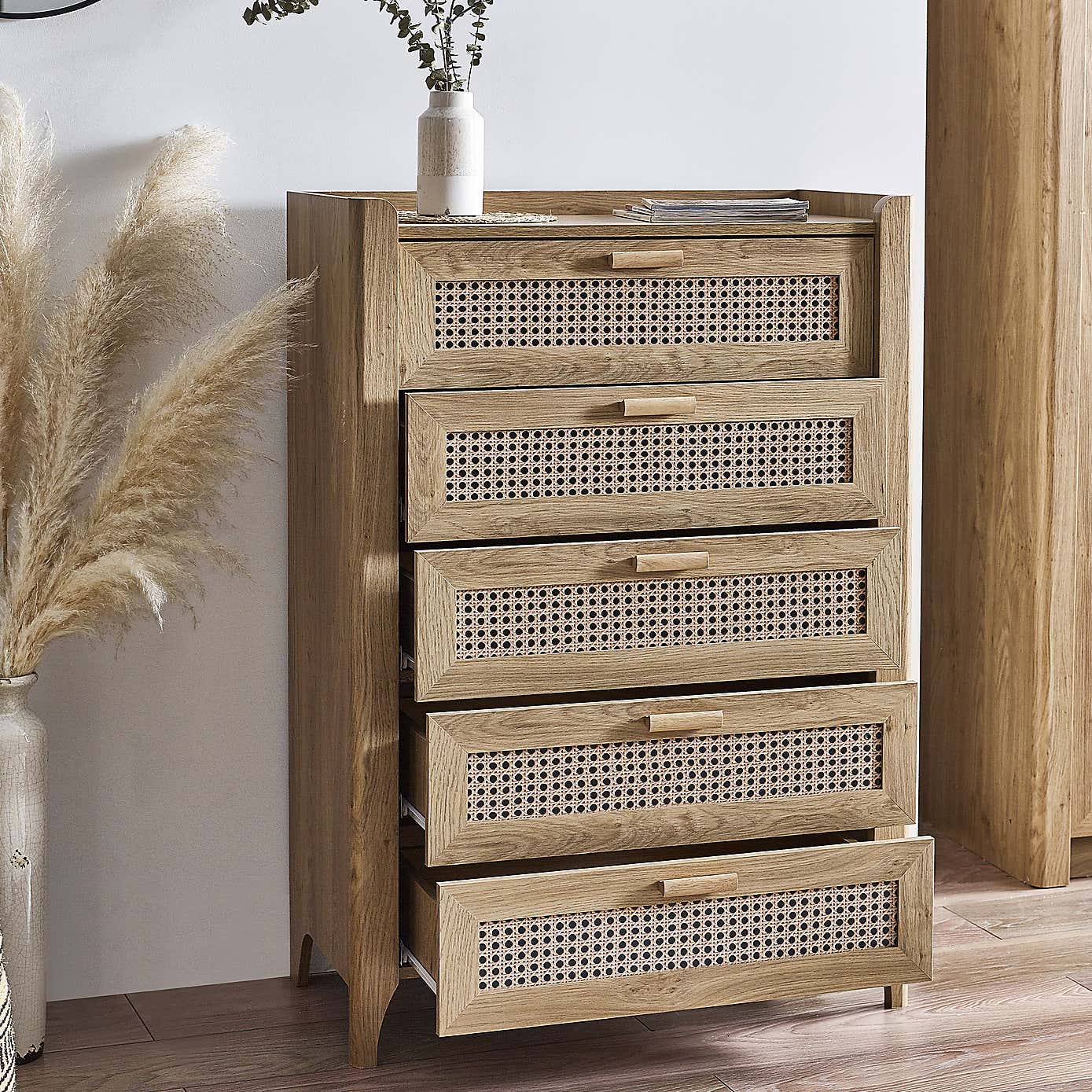 Victor 5 Drawer Chest