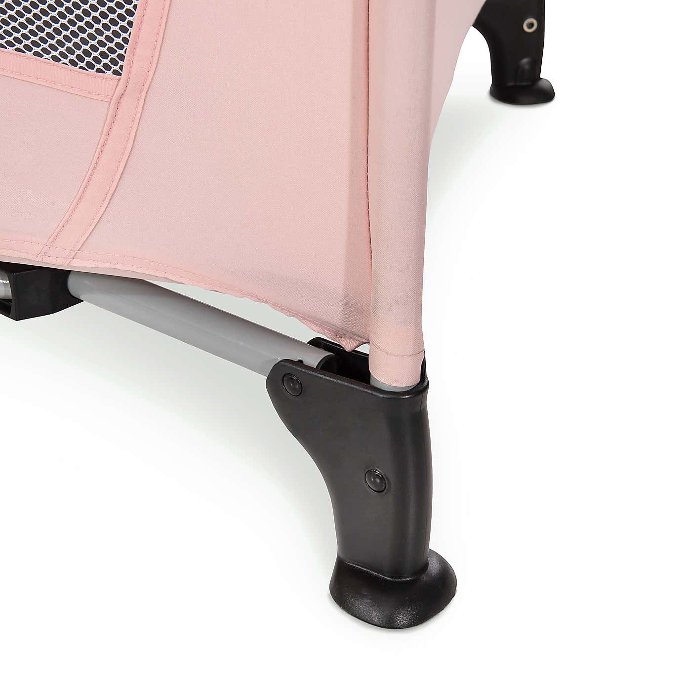 Disney Dream 'n Play Minnie Sweetheart Travel Cot