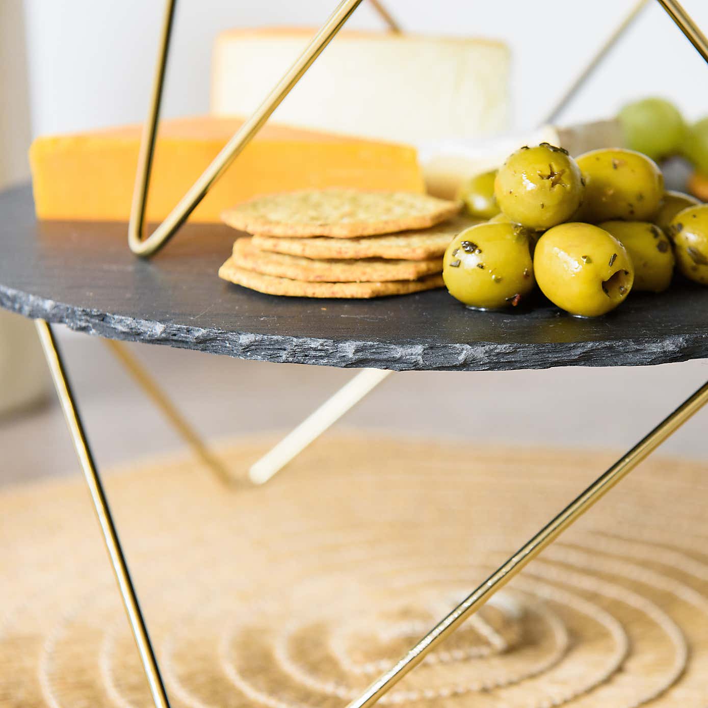 Artesà Two Tier Serving Stand