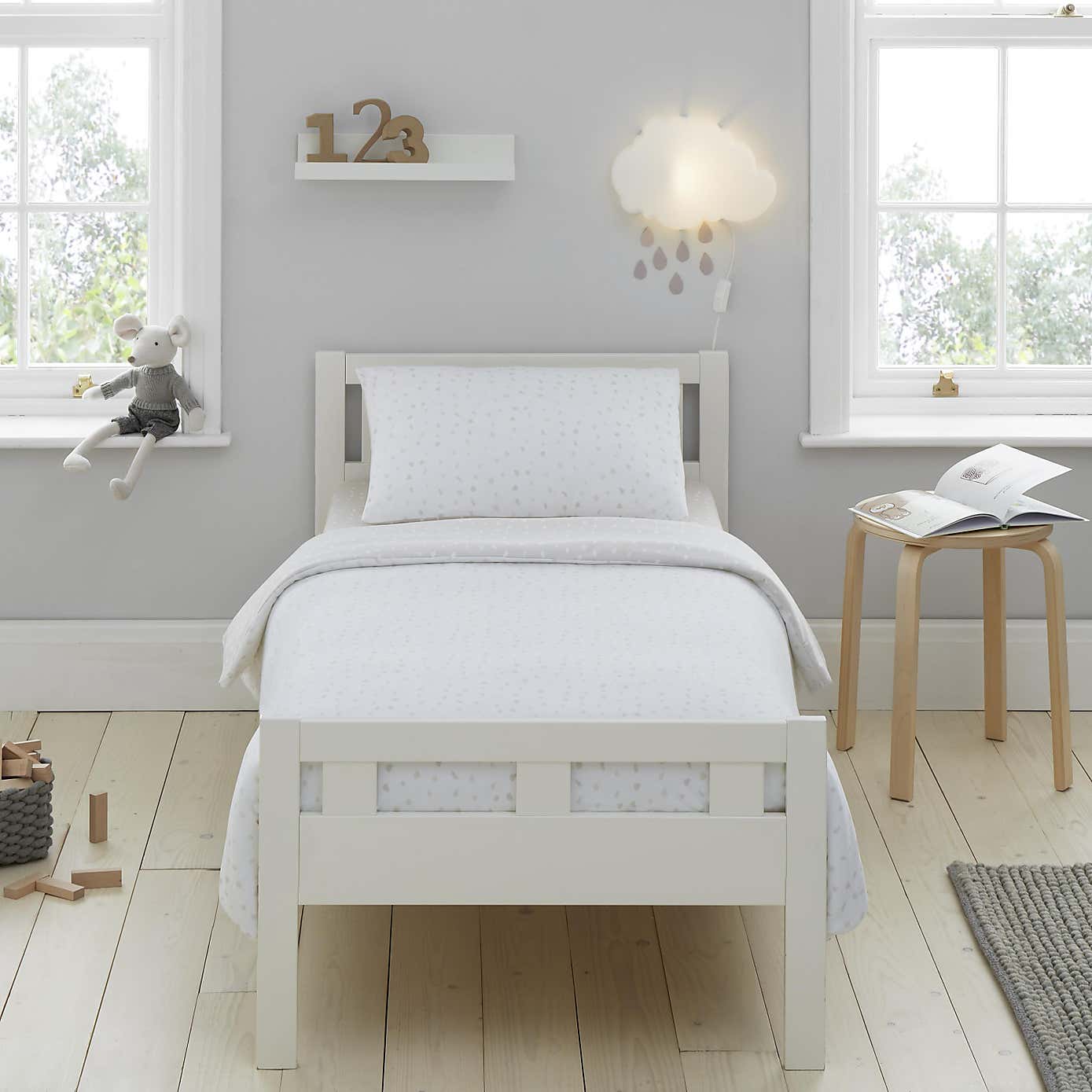 Grey Spotted 100% Jersey Cotton Reversible Cot Bed / Toddler Duvet Cover and Pillowcase Set