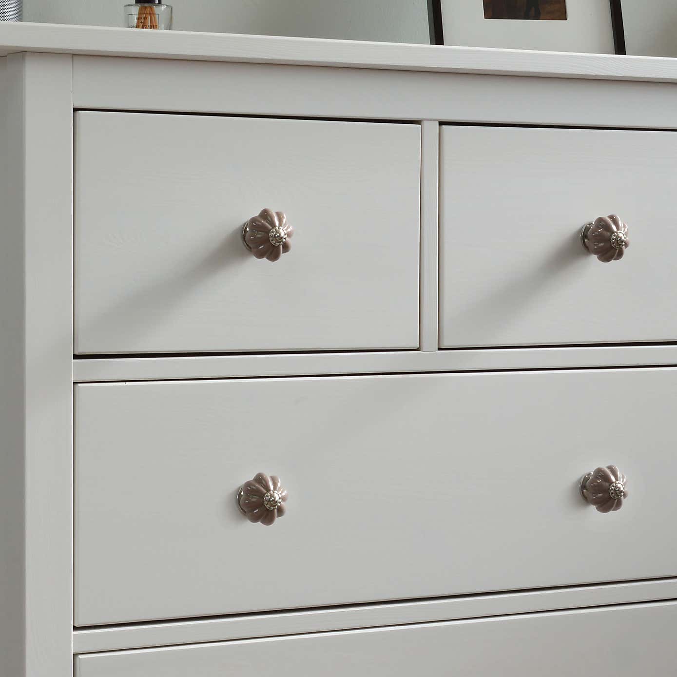 Pack of 6 Nicola Spring Flower Shaped Drawer Knobs