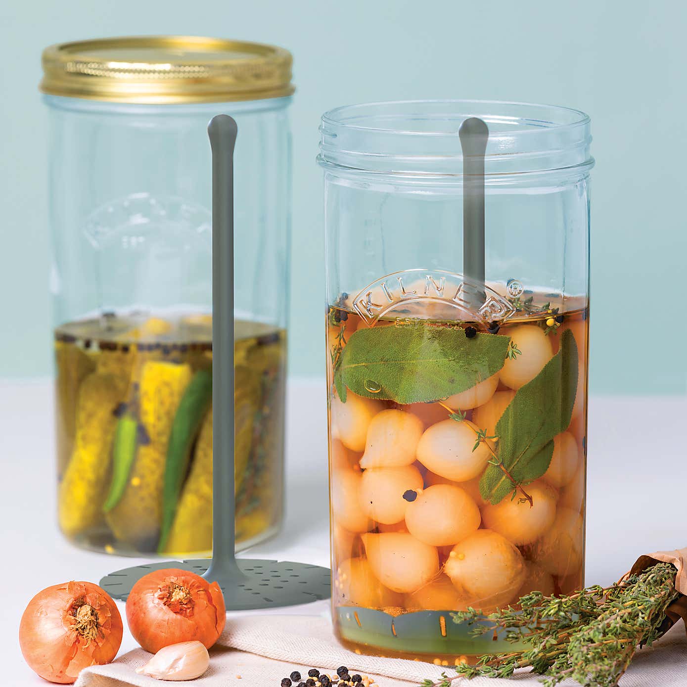 Kilner Pickle Jar with Lifter, 1L