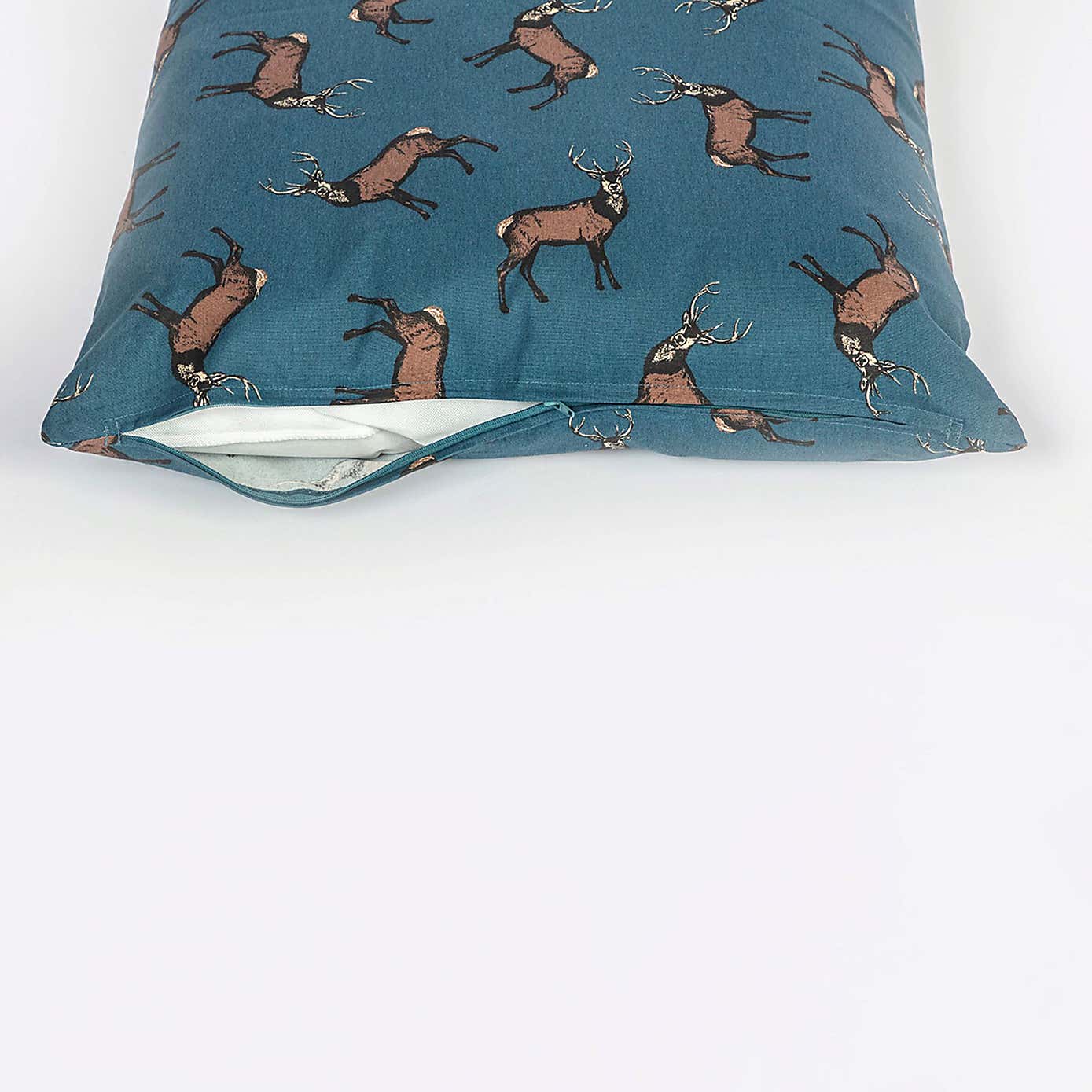 Danish Design Woodland Stag Luxury Deep Dog Duvet