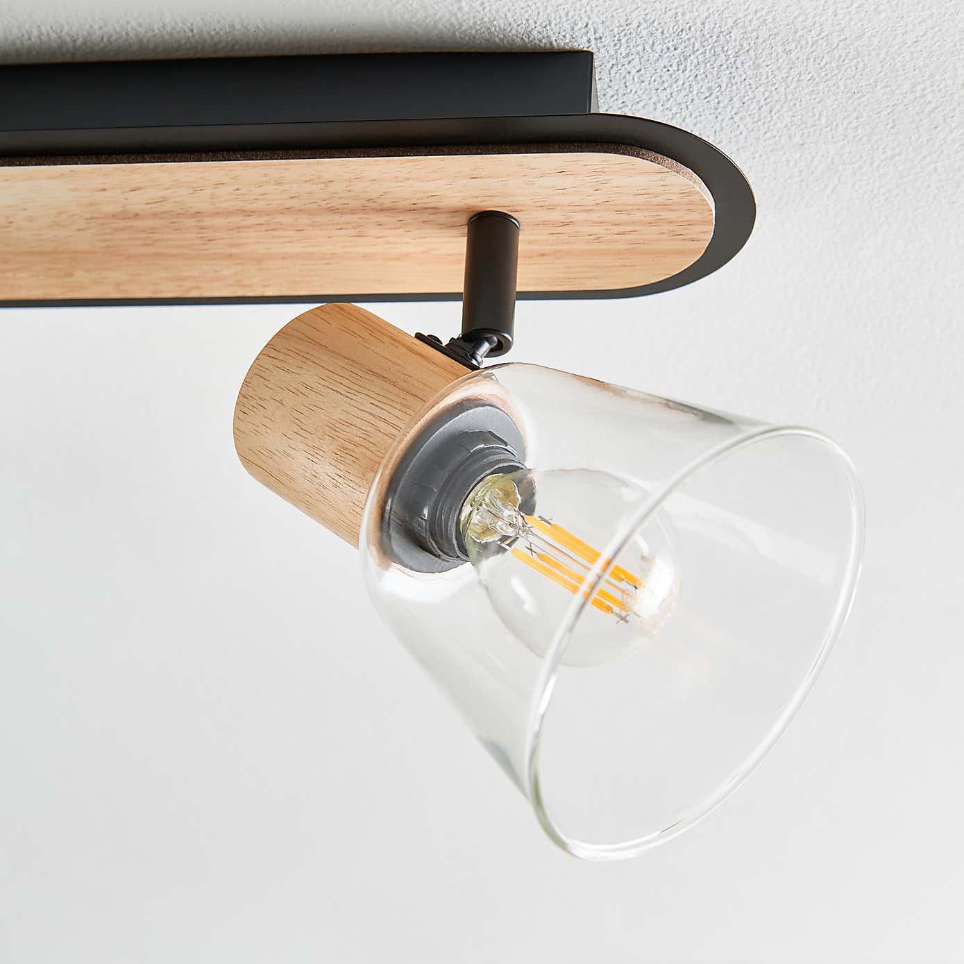 Zoya Industrial 4 Light Adjustable Spotlight Bar