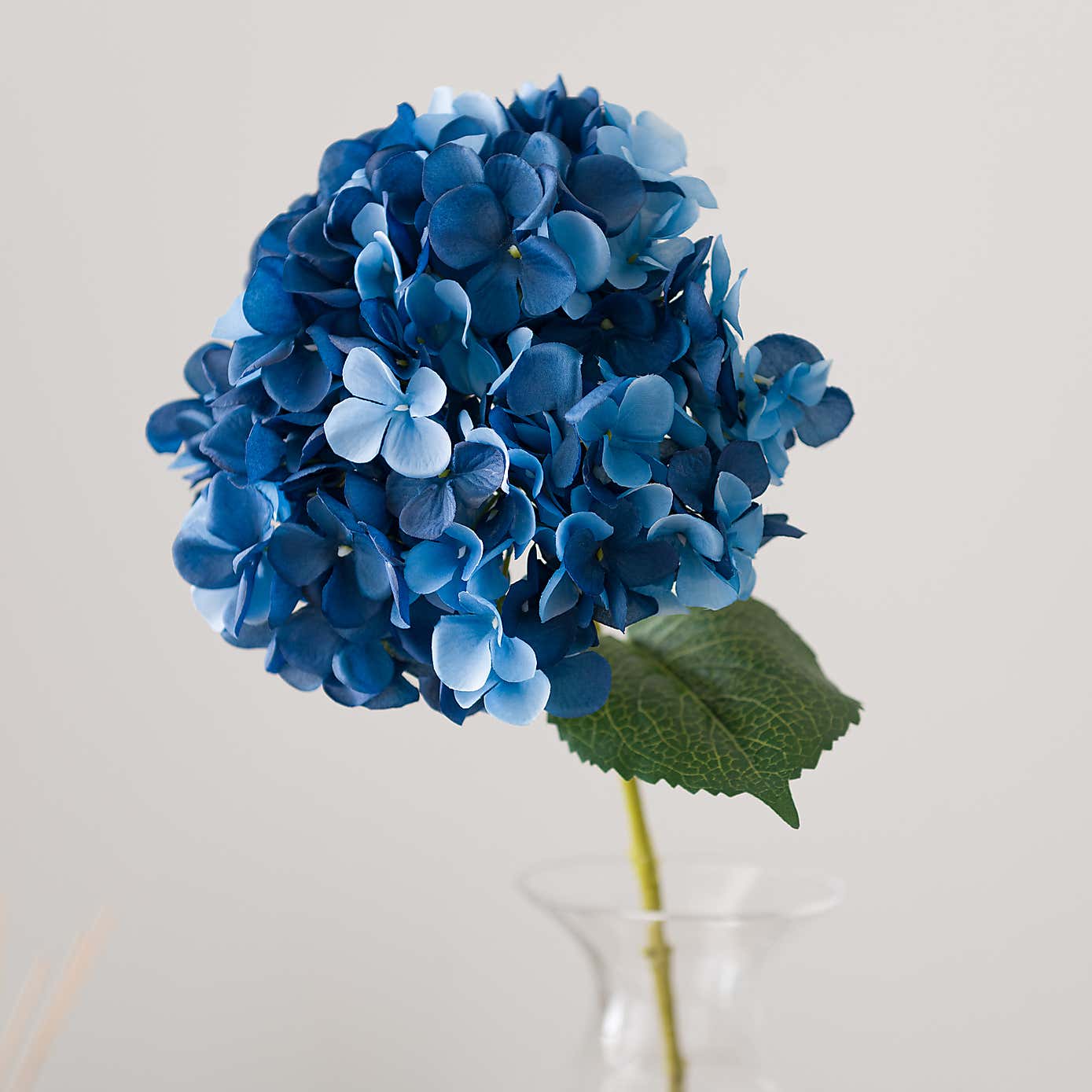 Artificial Dried Hydrangea Stem