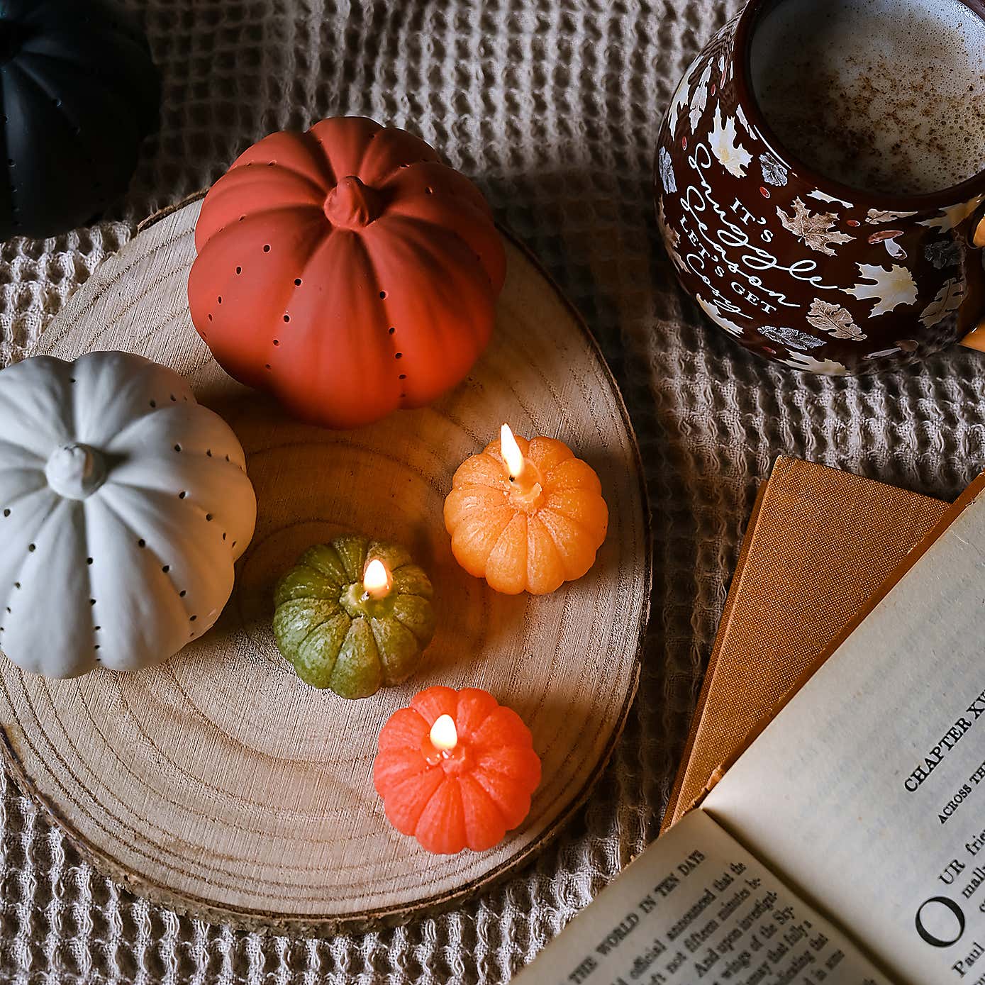 Set of 3 Mini LED Light Up Pumpkins