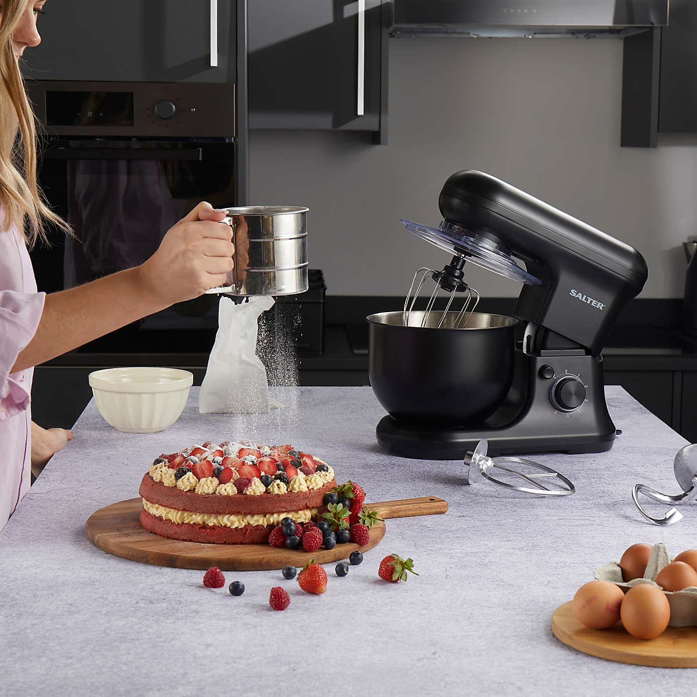 Salter Kuro Stand Mixer Black