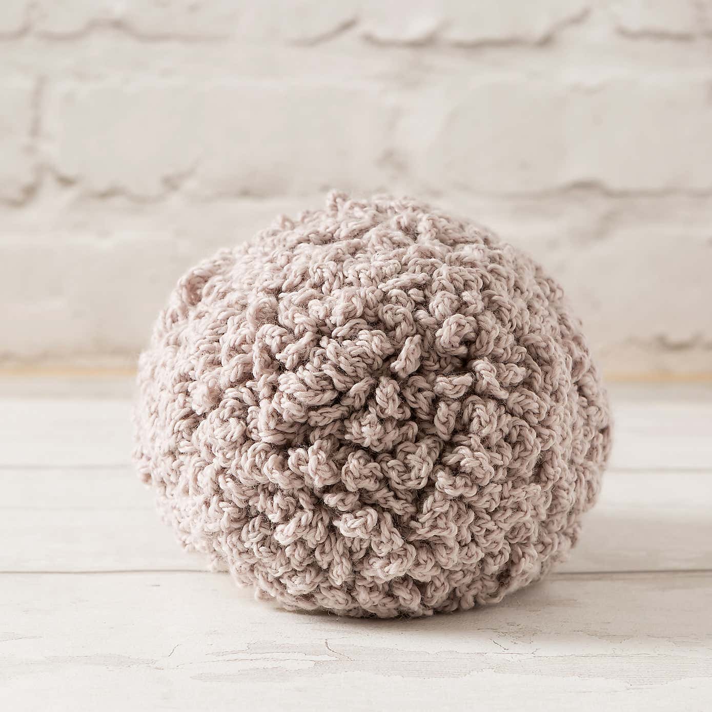 Wool Couture Hedgehog Mink Crochet Kit