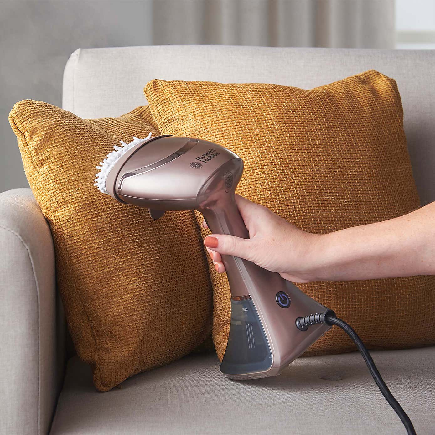 Russell Hobbs Steam Genie Aroma Garment Steamer
