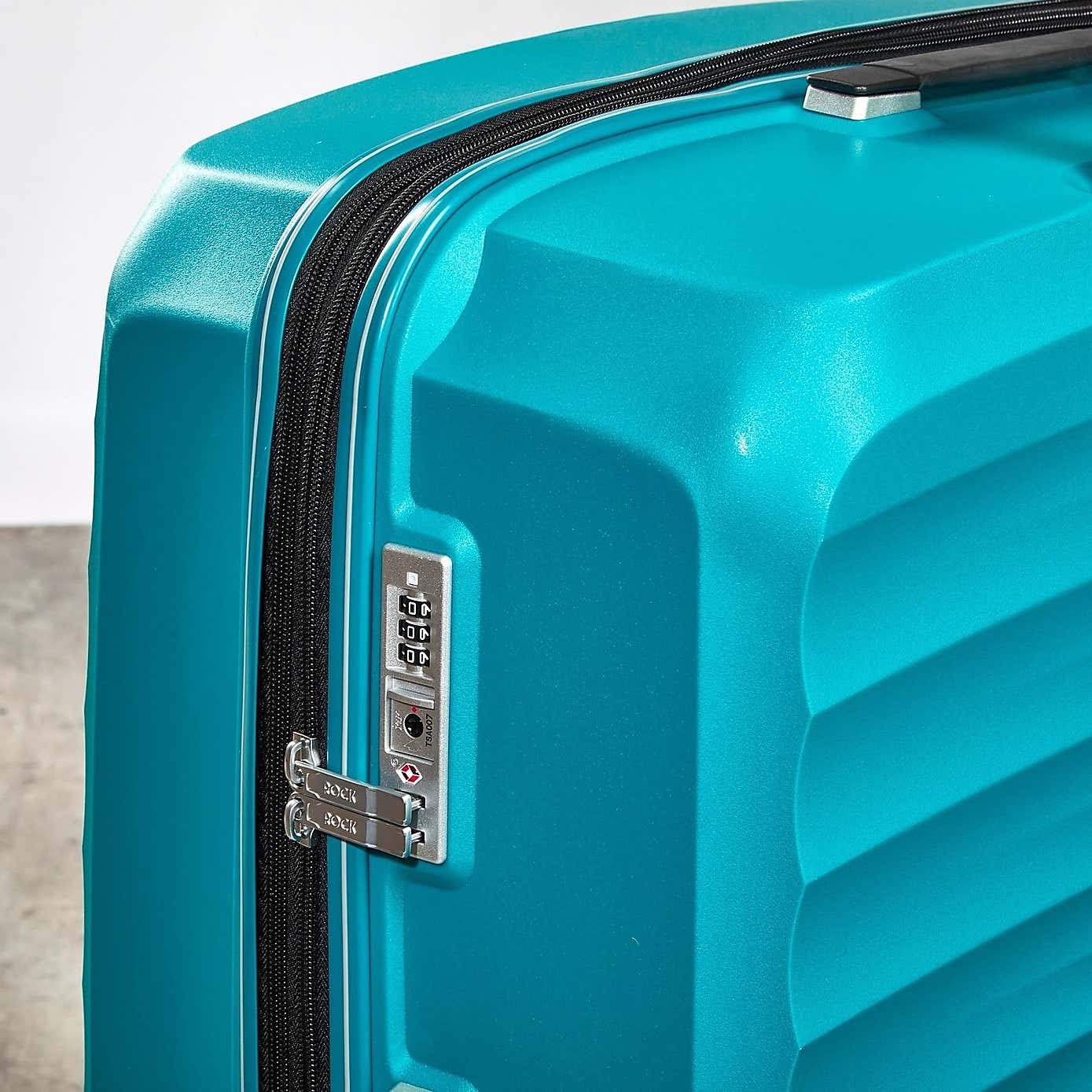 Rock Luggage Sunwave Suitcase