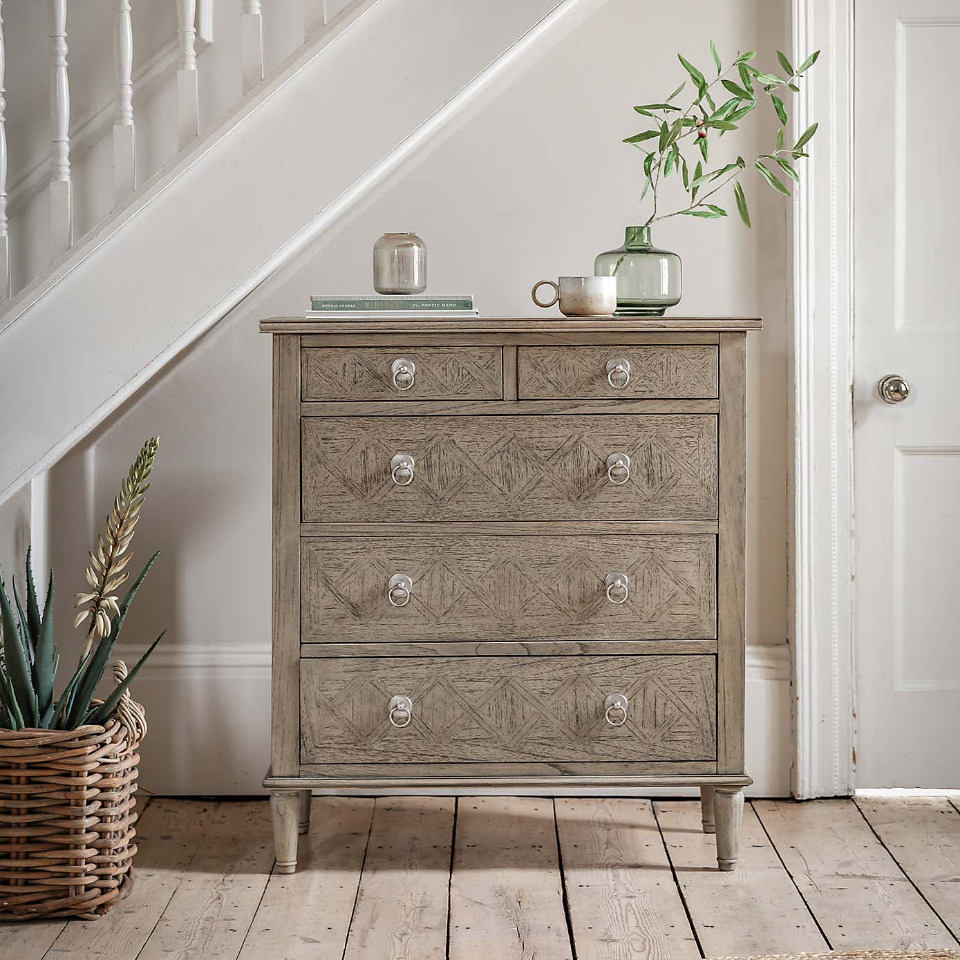 Modesto 5 Drawer Chest