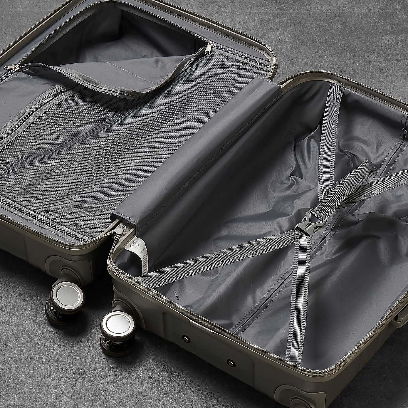 Rock Luggage Aspen Hard Shell Suitcase