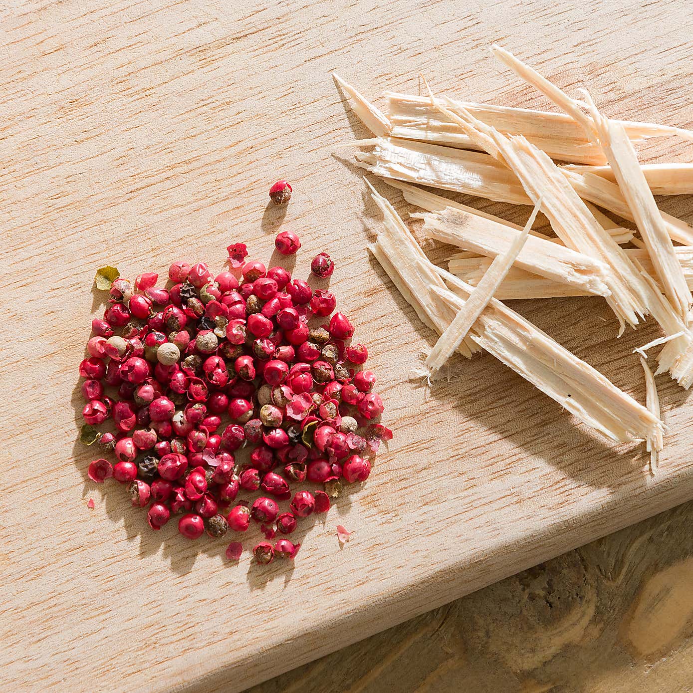 Pink Pepper & Cedarwood Ceramic Multi Wick Candle