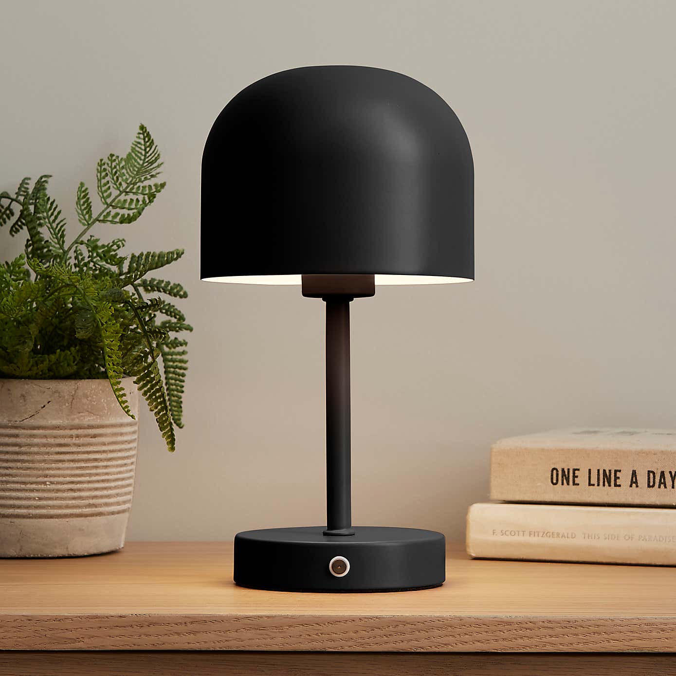 Keko Rechargeable Touch Table Lamp