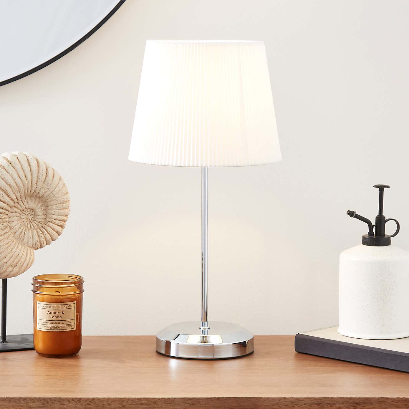 Jali Dimmable Touch Table Lamp