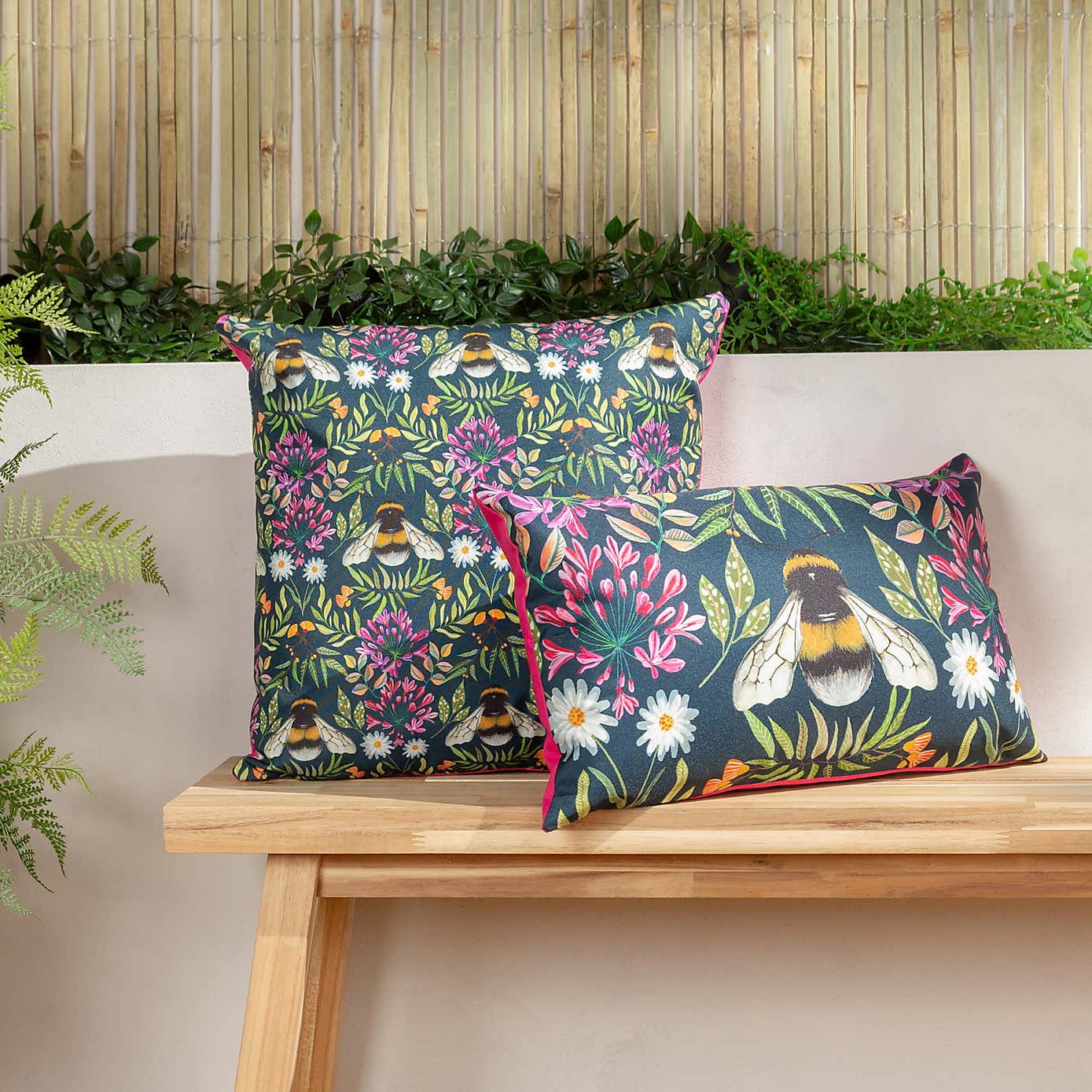Wylder Nature House Of Bloom Zinnia Bee Outdoor Cushion