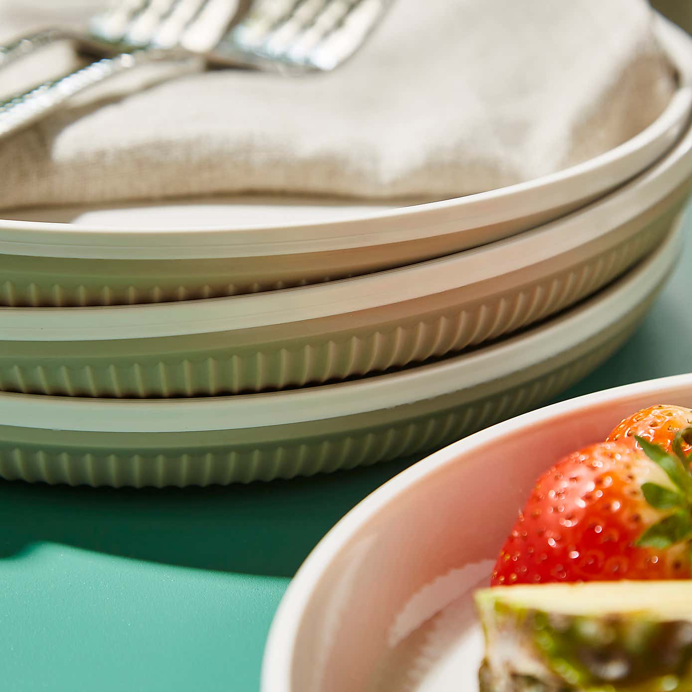 Elements Set of 4 Taupe Picnic Plates