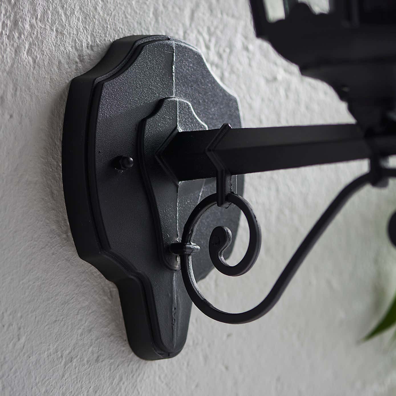 Trenton Outdoor Wall Light