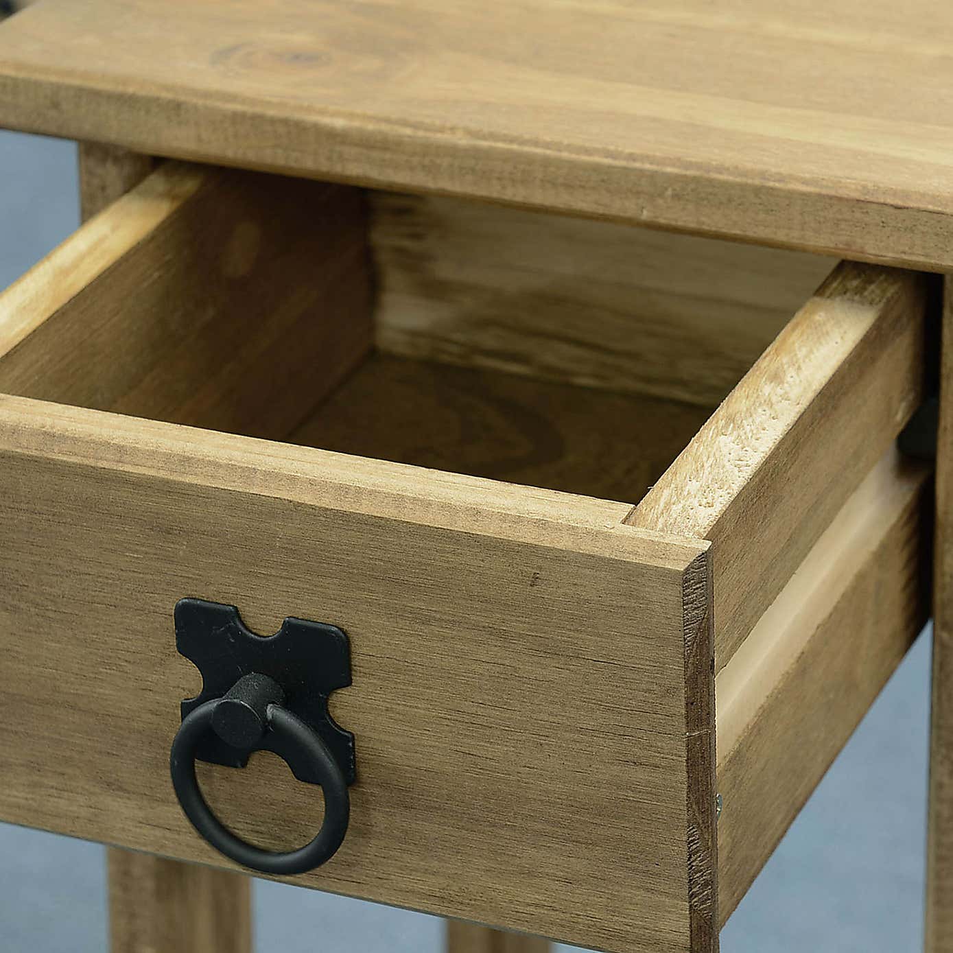 Corona Pine Set of 3 Plant Stands