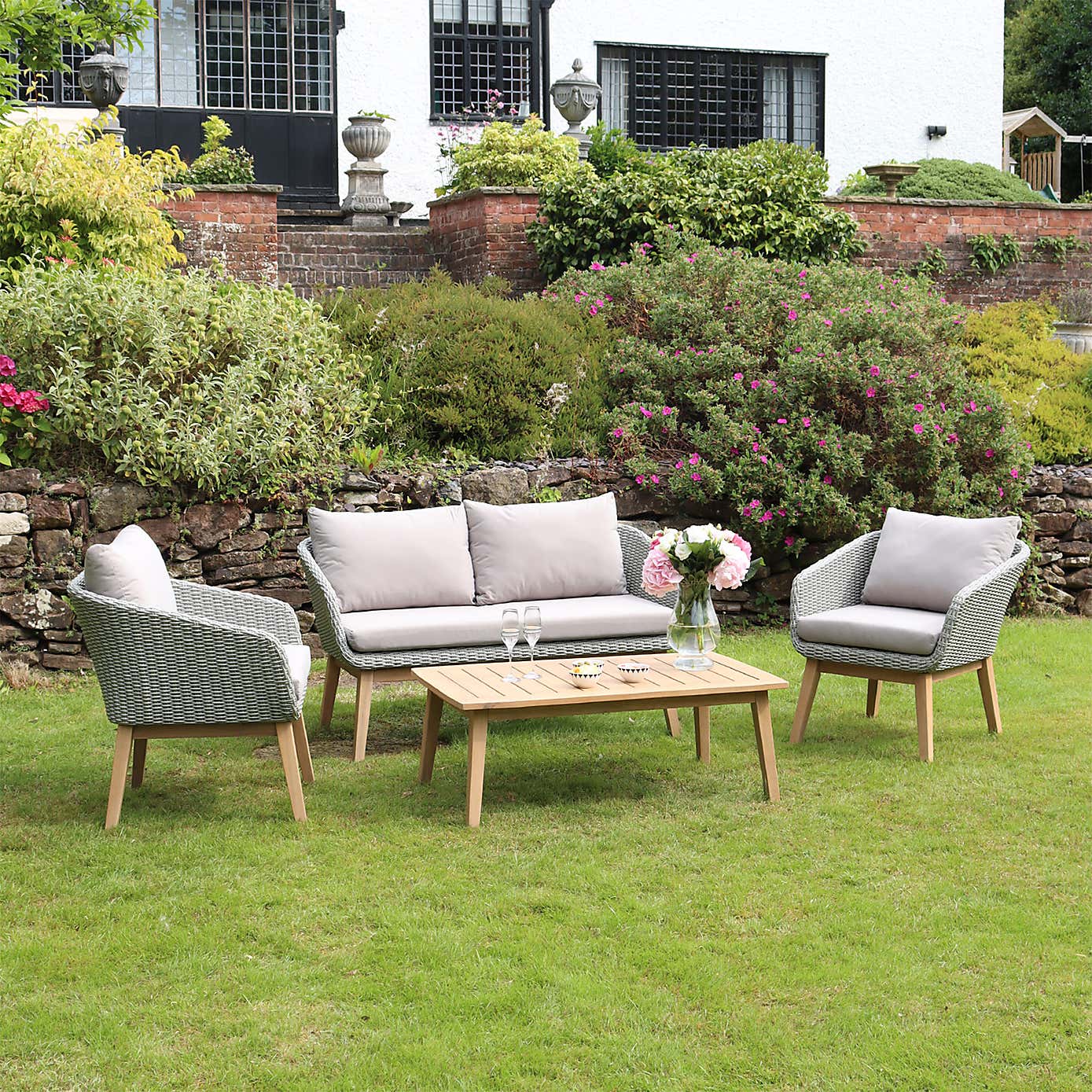 A.Mir Sol 4 Seater Outdoor Lounge Set
