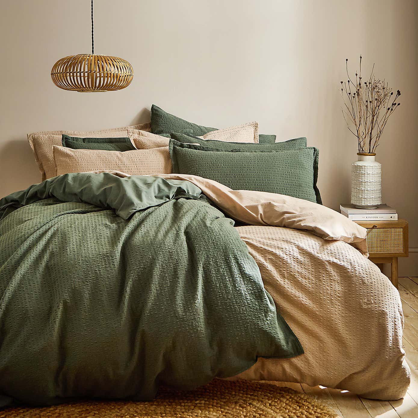 EL Seersucker Woven Cotton Duvet Cover & Pillowcase Set