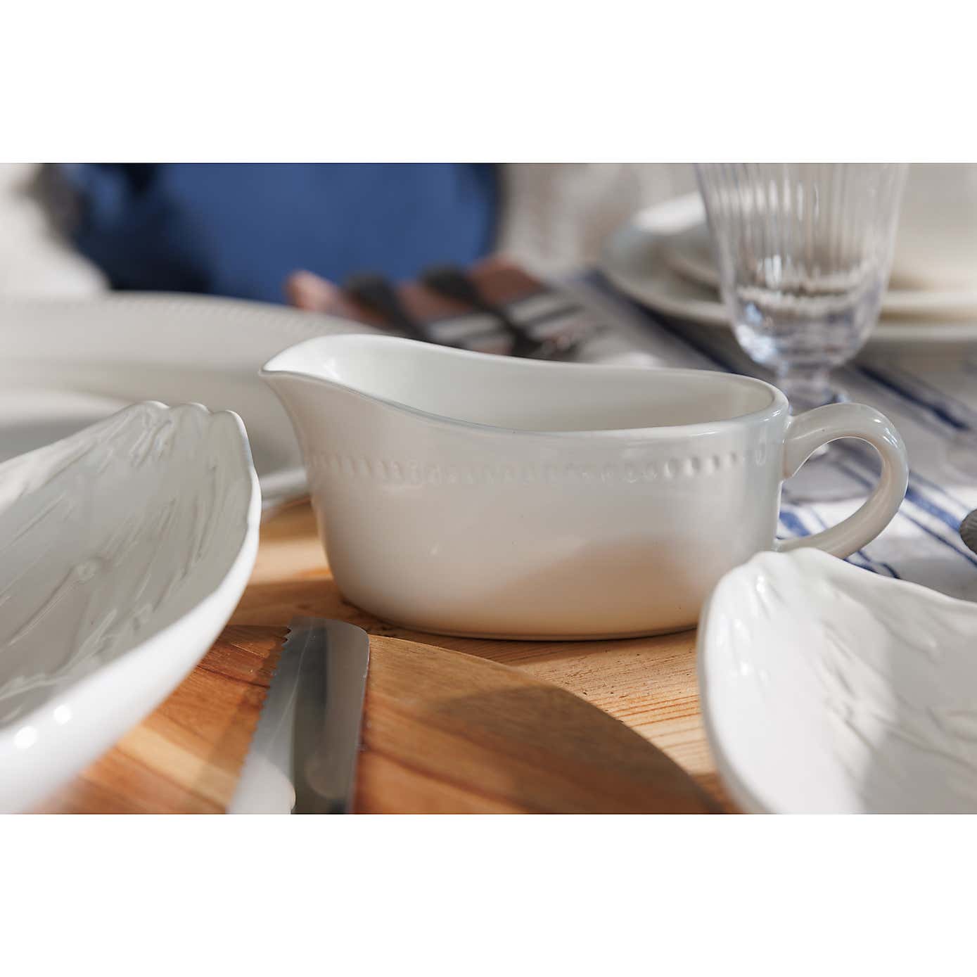 Mikasa Cranbourne White Stoneware Gravy Boat