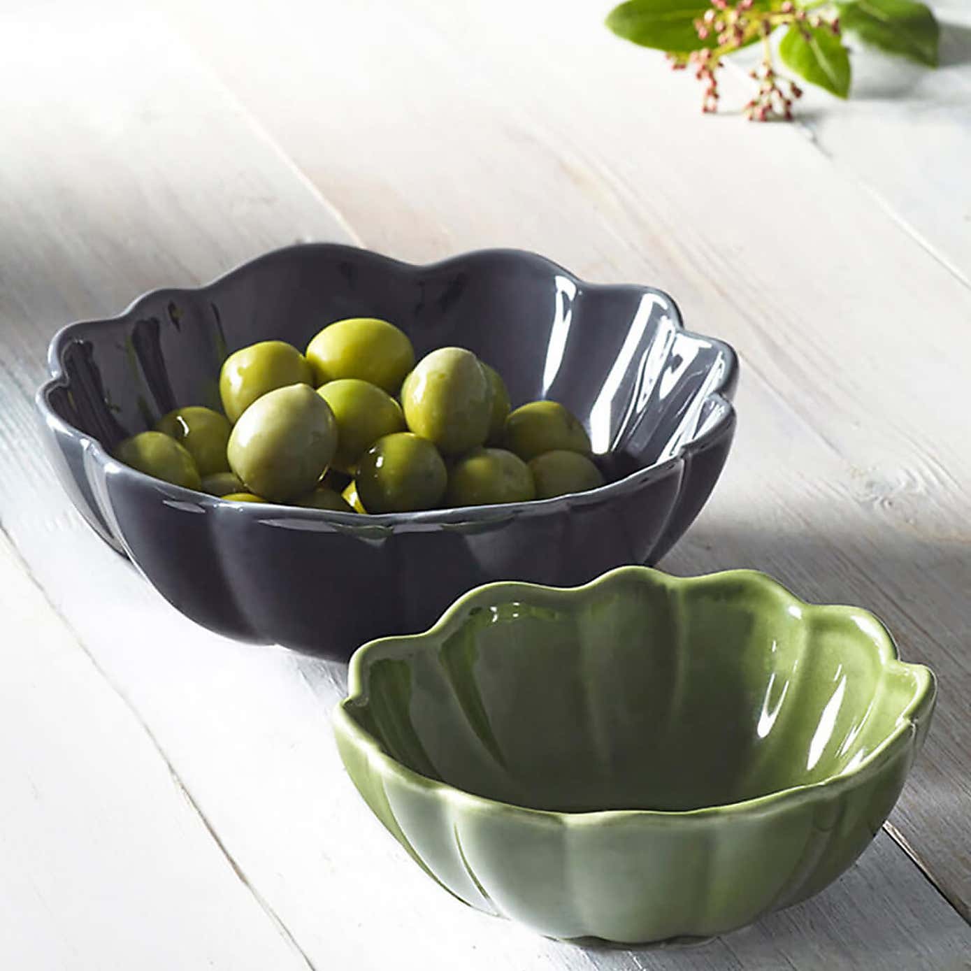 Set of 2 MM Living Scallop Small Dip Bowls