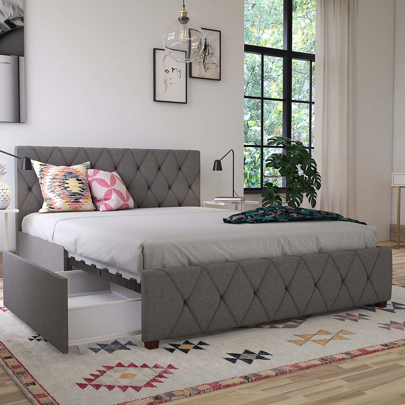 Cosmo Elizabeth Linen Bed