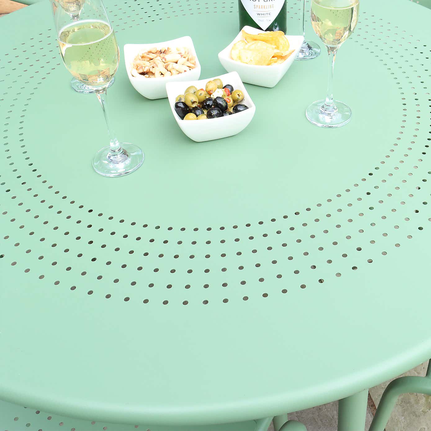 Porto 4 Seater Round Dining Set with Stacking Chairs