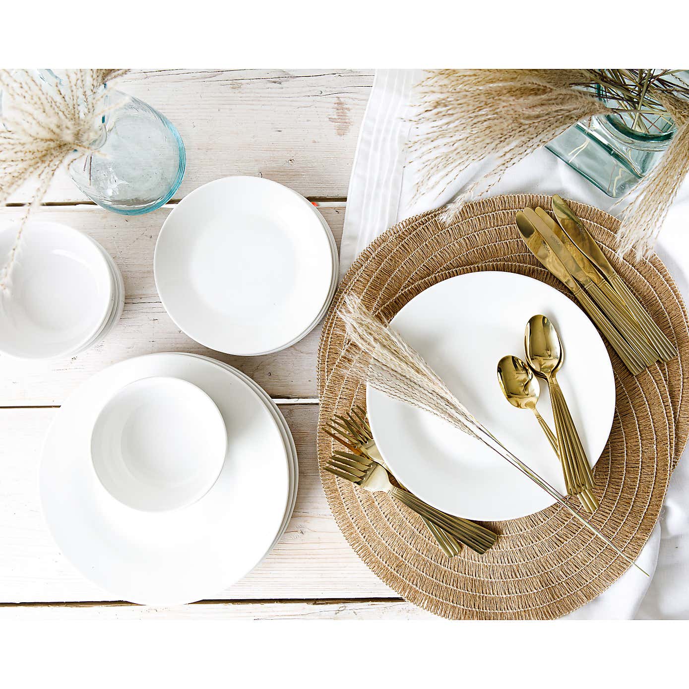 Mikasa Alexis 12 Piece White Porcelain Dinner Set