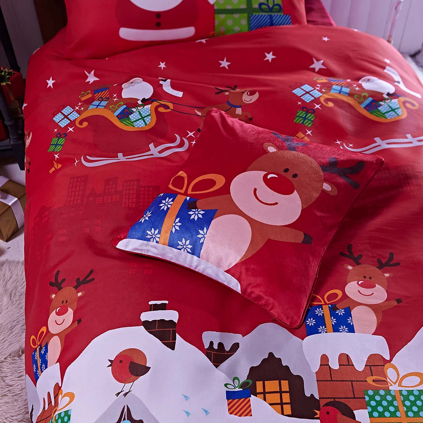 Catherine Lansfield Santas Christmas Presents Duvet Cover and Pillowcase Set