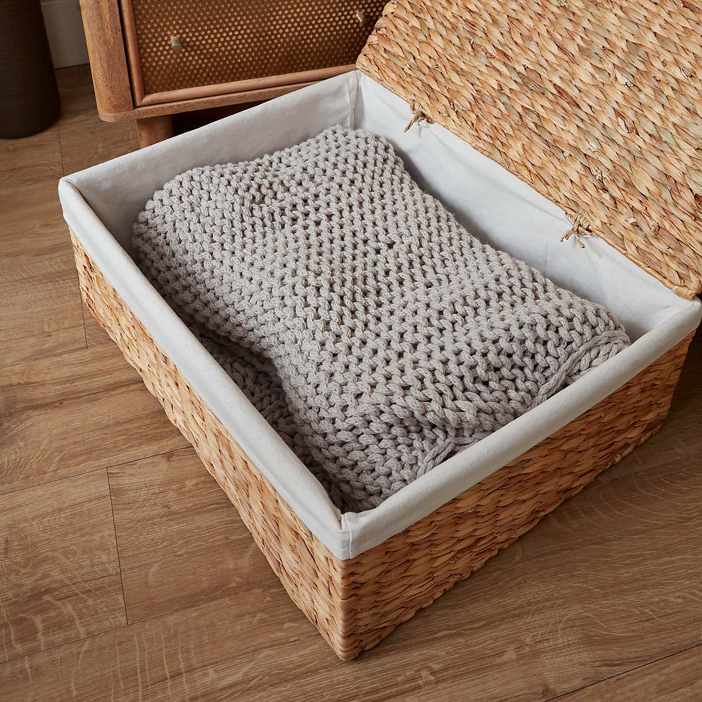 Woven Water Hyacinth Underbed Trunk