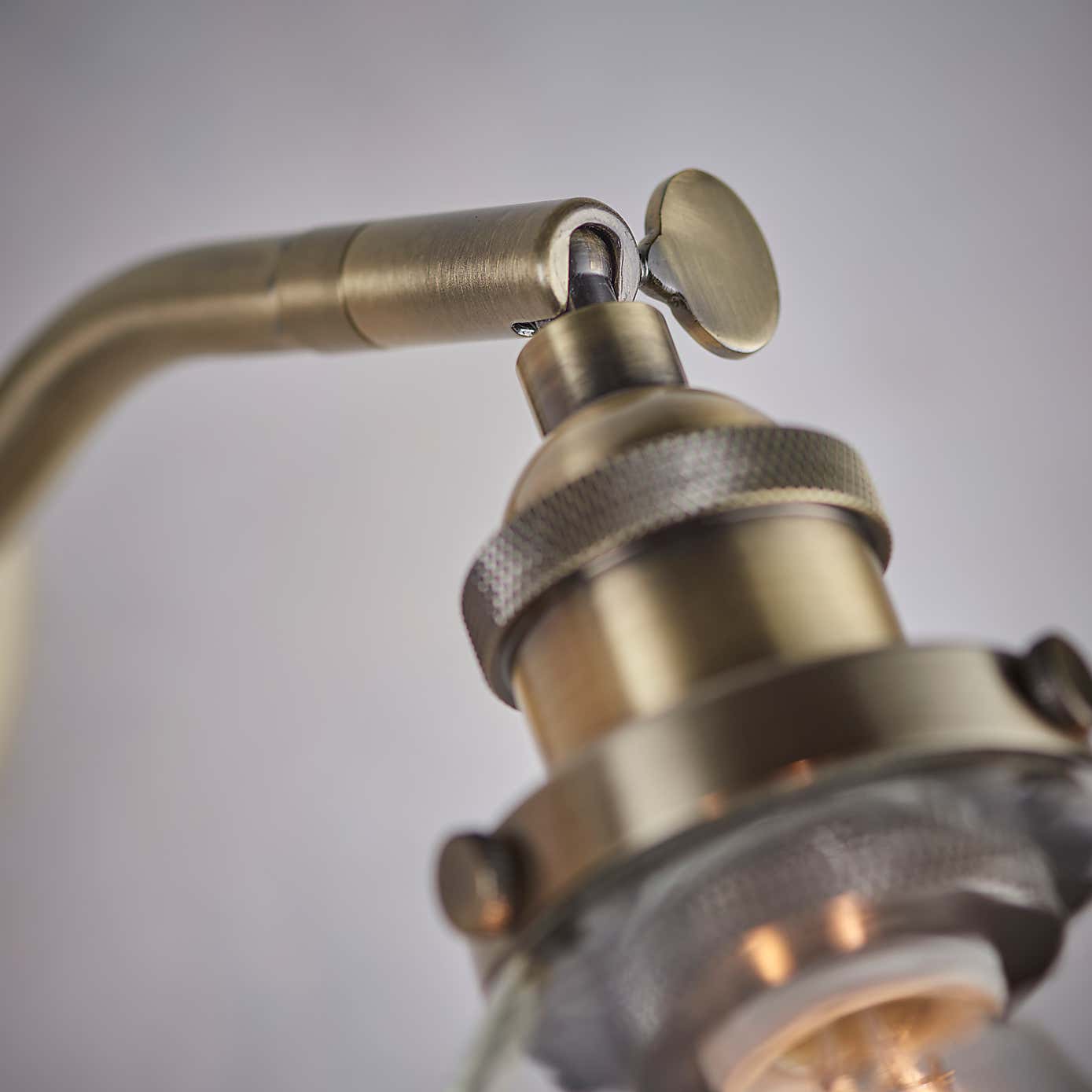 Vogue Tobermory Industrial Wall Light