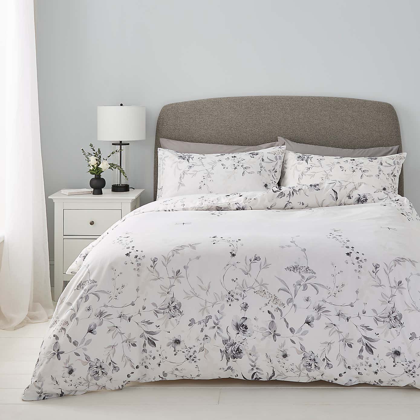 Nola Floral Blue Duvet Cover and Pillowcase Set