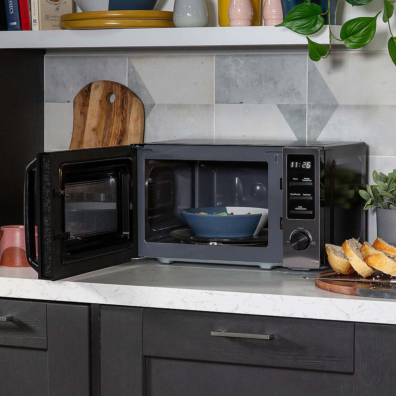 Russell Hobbs 20L 800W Digital Microwave