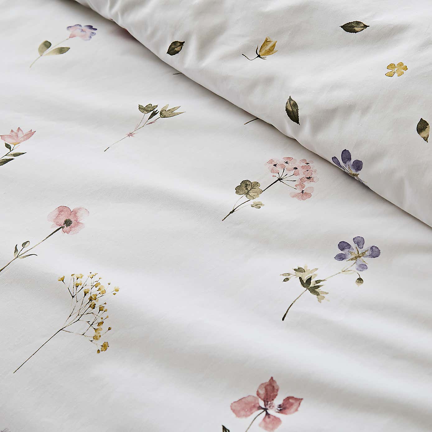 Pressed Floral Duvet Cover and Pillowcase Set