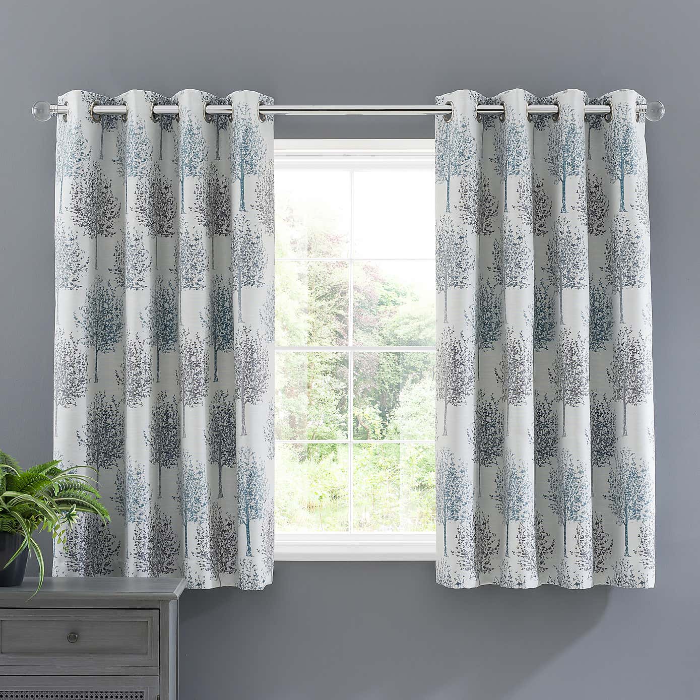 Jacquard Trees Eyelet Curtains